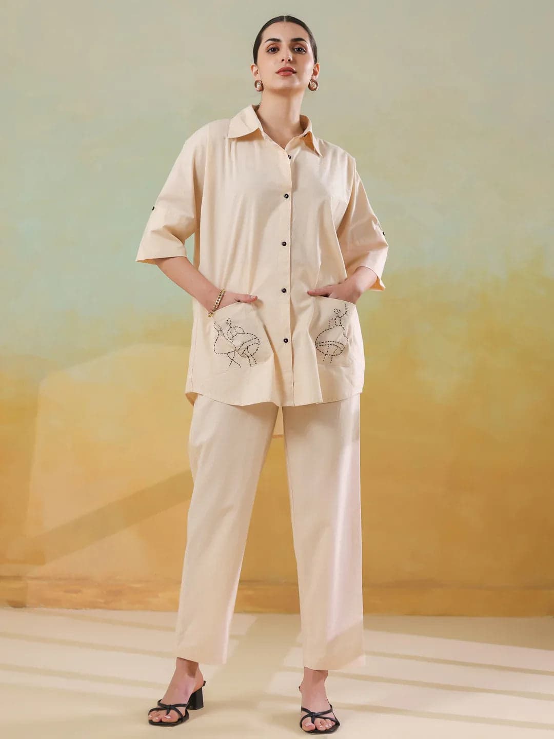 Xerostle Fashion Ivory Thread Twin Set